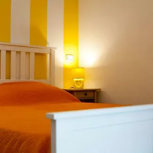 O' Paese E Masaniello Naples